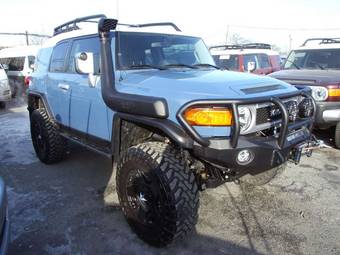 2011 Toyota FJ Cruiser Pictures