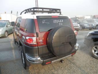 2011 Toyota FJ Cruiser Images