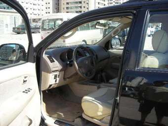 2006 Toyota Fortuner Pictures