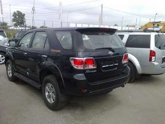 2008 Toyota Fortuner Photos