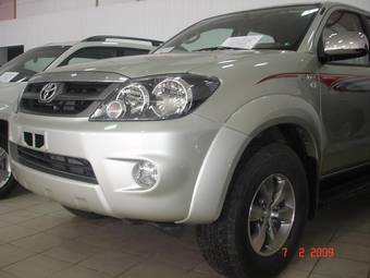 2008 Toyota Fortuner Images