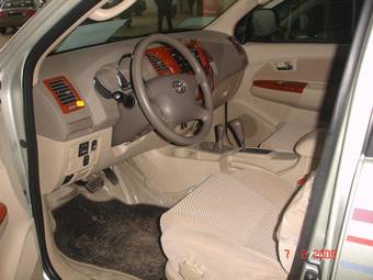 2008 Toyota Fortuner Pictures