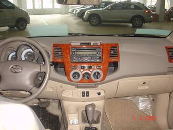 2008 Toyota Fortuner Photos