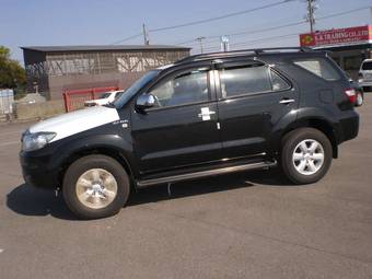 2008 Toyota Fortuner Pictures