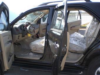 2008 Toyota Fortuner Images