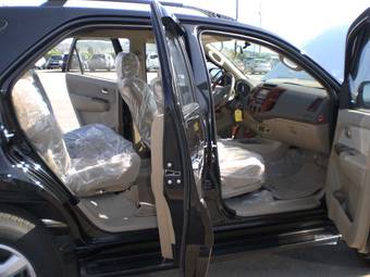 2008 Toyota Fortuner Pictures