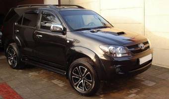 2008 Toyota Fortuner Photos