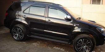 2008 Toyota Fortuner Pictures