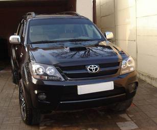2008 Toyota Fortuner Photos