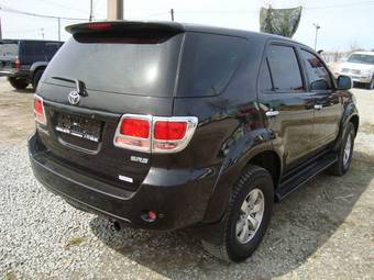 2008 Toyota Fortuner Pictures