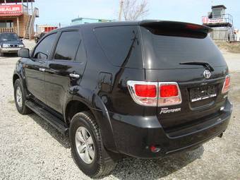2008 Toyota Fortuner Photos