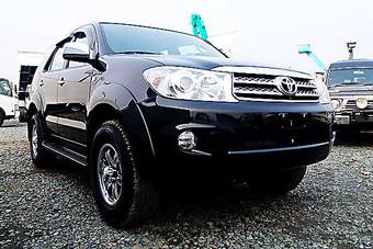 2009 Toyota Fortuner Pictures