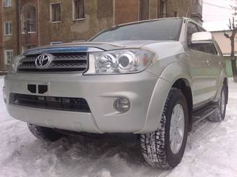 2009 Toyota Fortuner Pictures