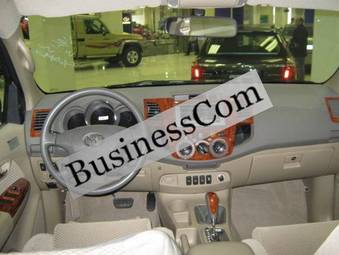 2009 Toyota Fortuner Photos