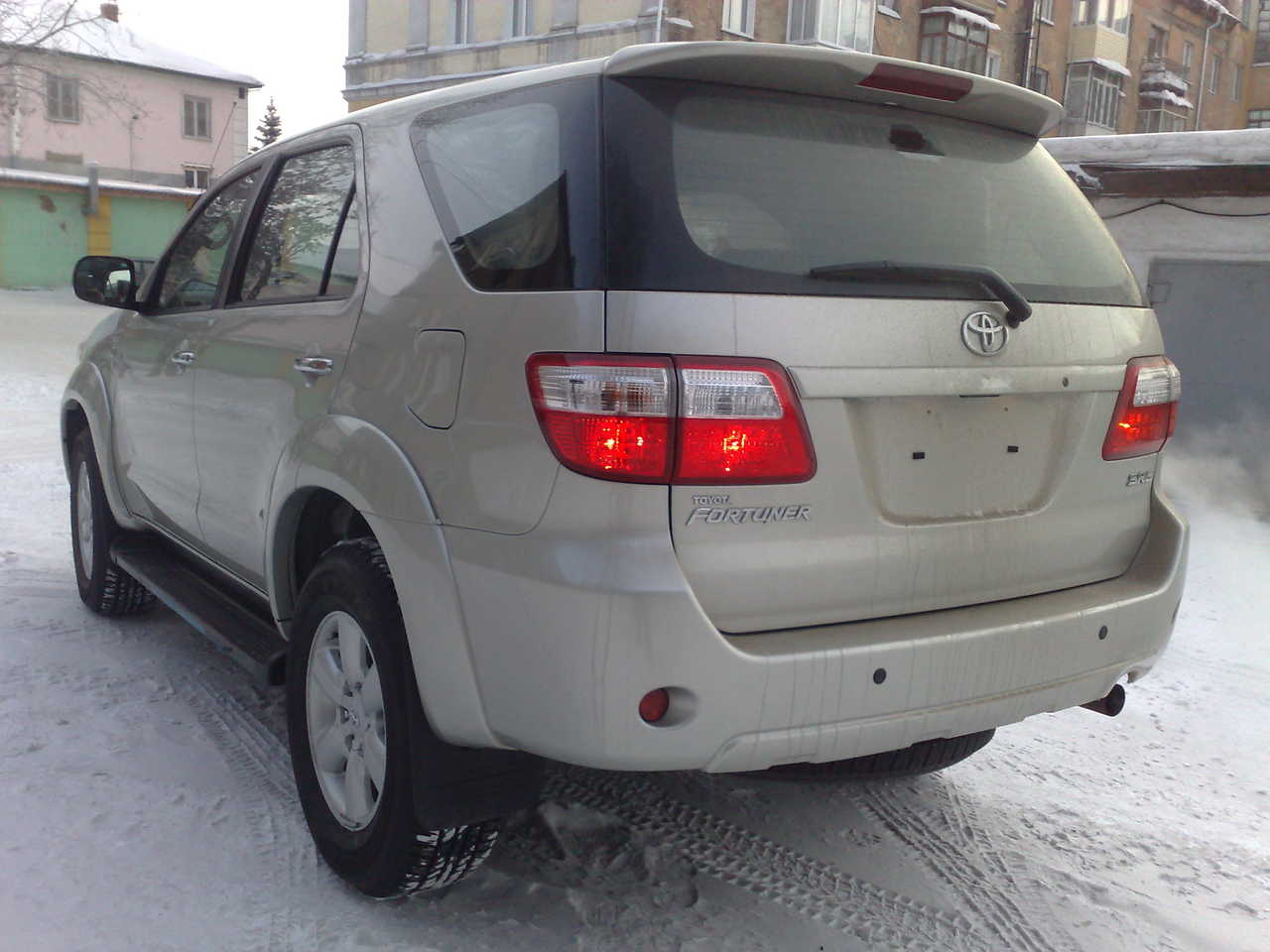 2010 Toyota Fortuner specs, Engine size 2.7l., Fuel type Gasoline ...