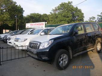 2011 Toyota Fortuner Pics