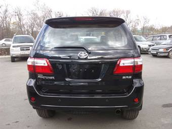 2011 Toyota Fortuner Pictures