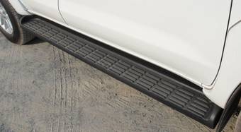 2012 Toyota Fortuner Pictures