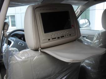 2012 Toyota Fortuner Pictures