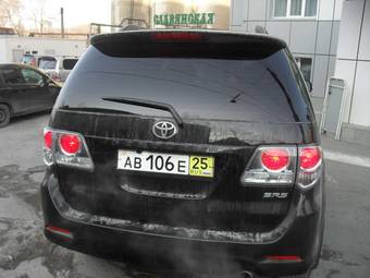 2012 Toyota Fortuner Pictures