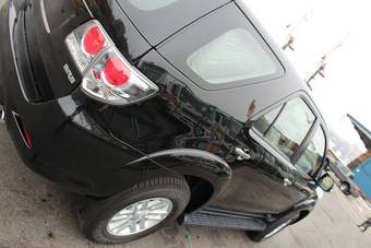 2012 Toyota Fortuner Wallpapers