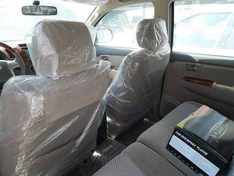 2012 Toyota Fortuner Photos