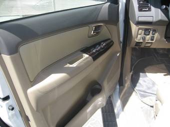 2012 Toyota Fortuner Pictures