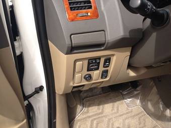 2012 Toyota Fortuner Photos