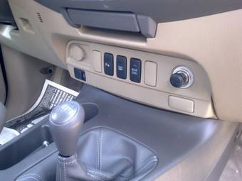 2012 Toyota Fortuner Pictures