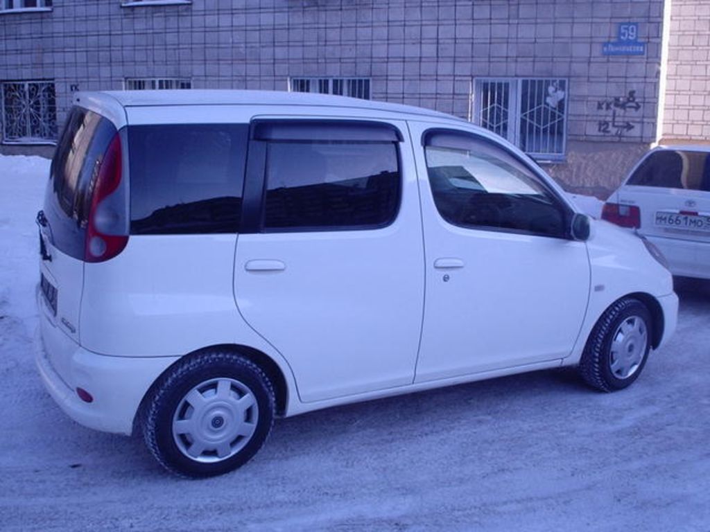 1999 Toyota Funcargo