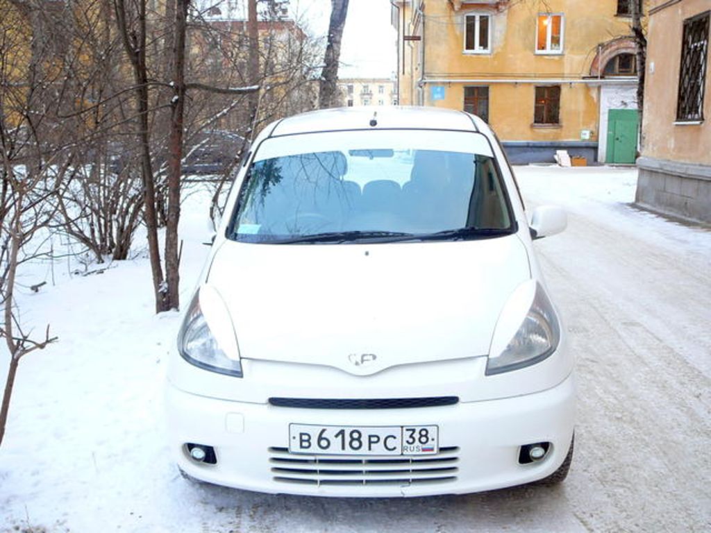 1999 Toyota Funcargo