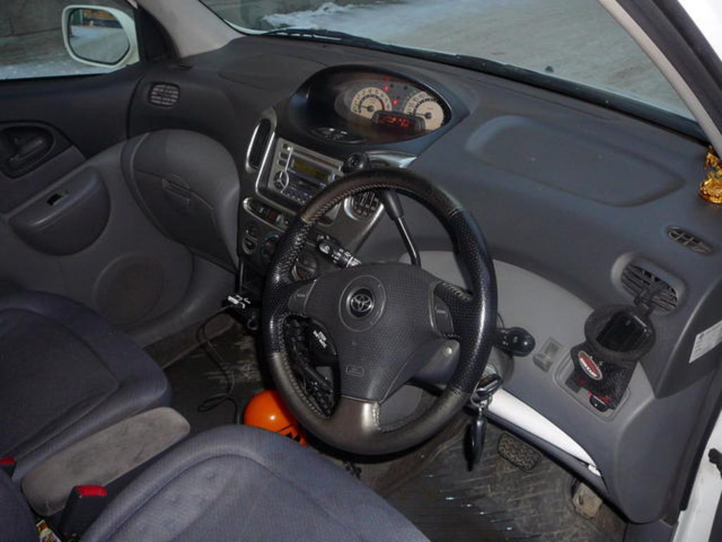 1999 Toyota Funcargo