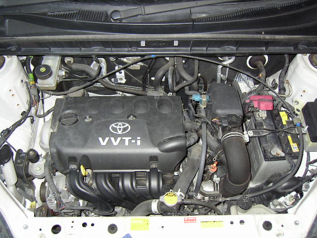 1999 Toyota Funcargo Pictures