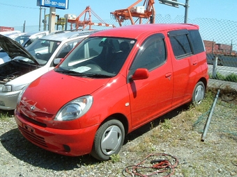 2000 Toyota Funcargo