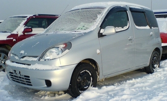 2000 Toyota Funcargo