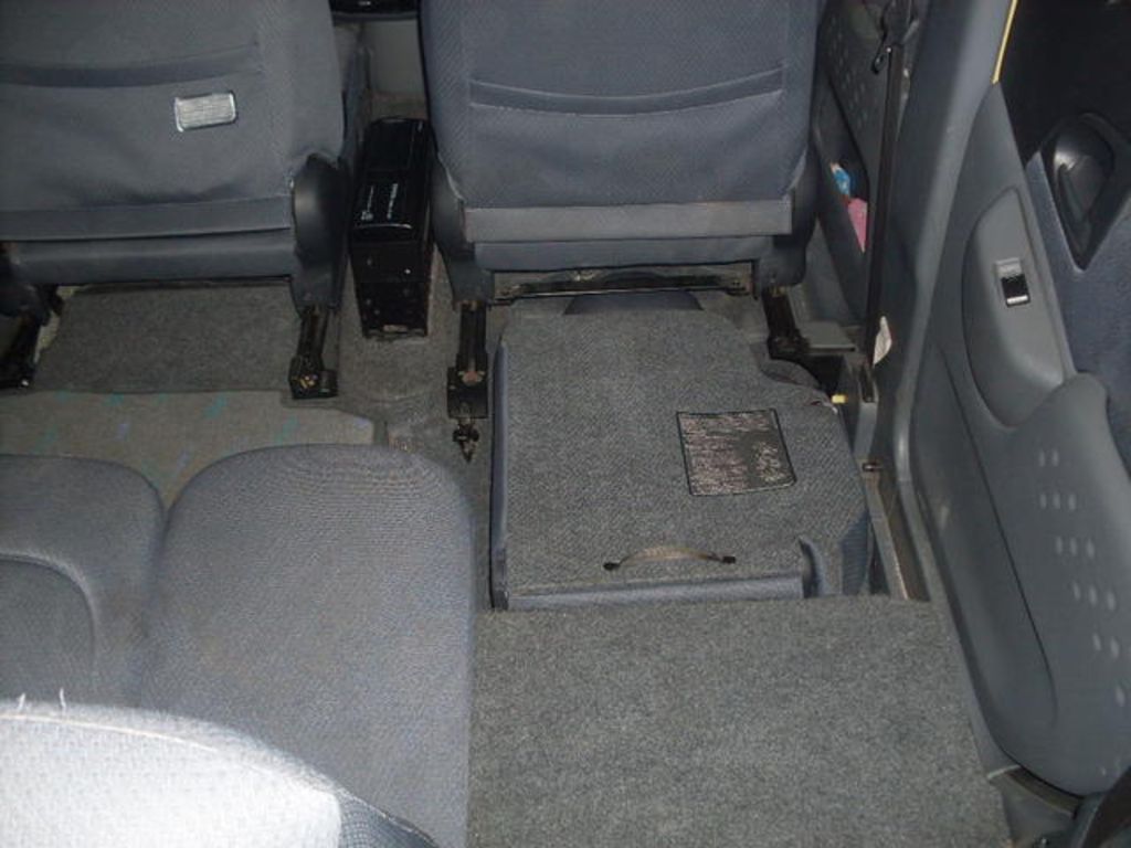 2000 Toyota Funcargo