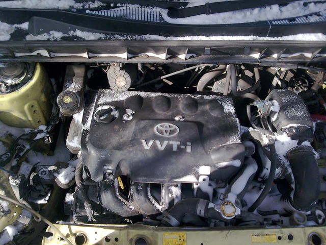 2000 Toyota Funcargo