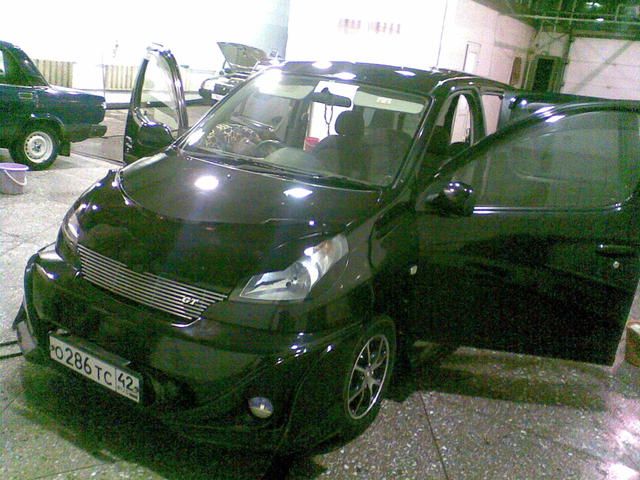 2000 Toyota Funcargo