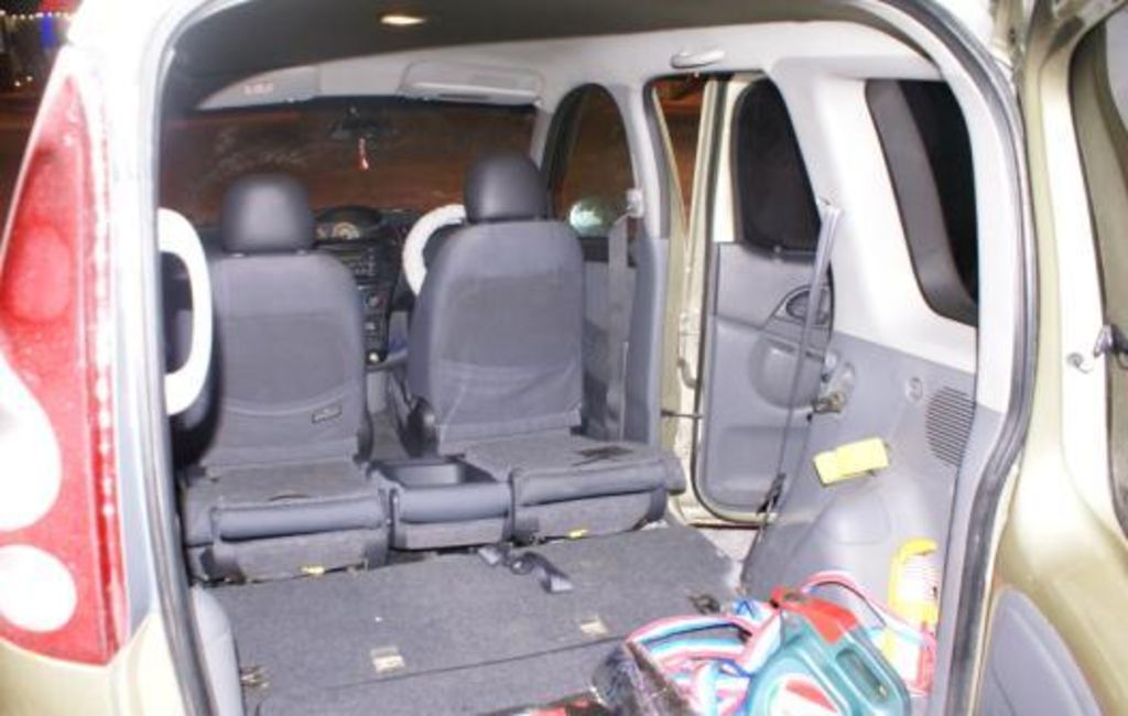 2000 Toyota Funcargo