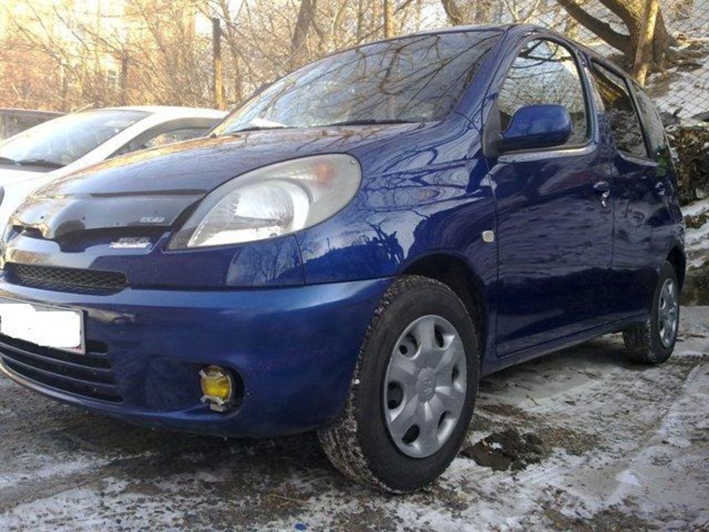 2000 Toyota Funcargo