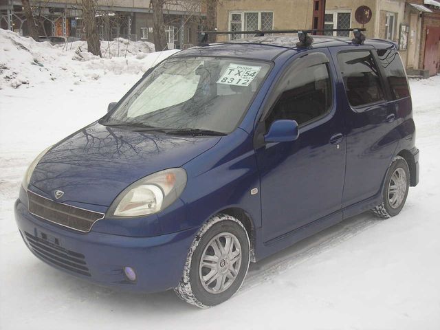 2000 Toyota Funcargo