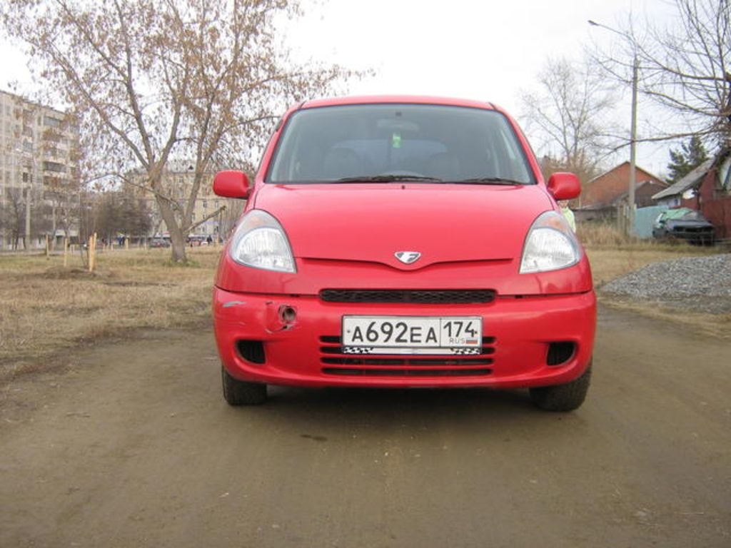 2000 Toyota Funcargo