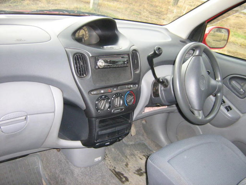 2000 Toyota Funcargo