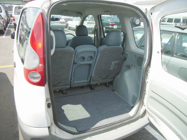 2000 Toyota Funcargo For Sale