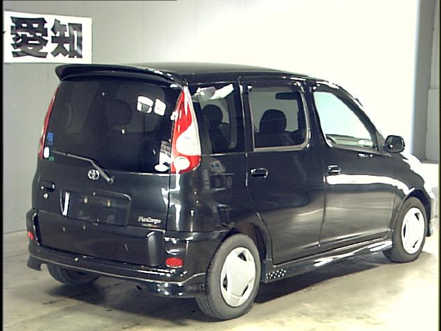 2000 Toyota Funcargo Wallpapers
