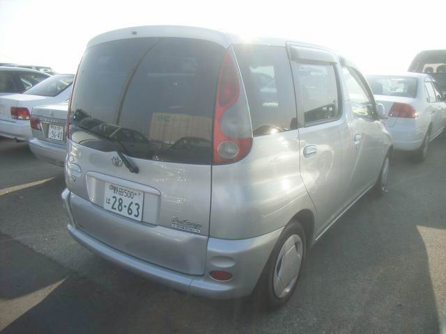 2000 Toyota Funcargo For Sale
