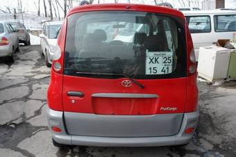 2000 Toyota Funcargo Images