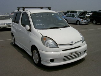 2001 Toyota Funcargo