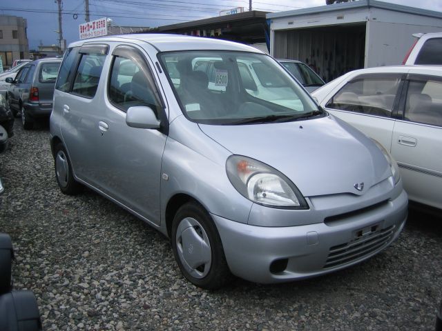 2001 Toyota Funcargo