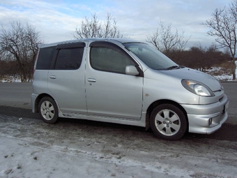 2001 Toyota Funcargo